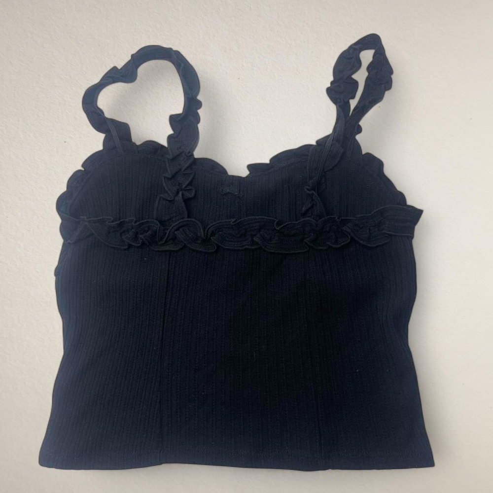 Forever 21 Black Ribbed Ruffle Button Front Crop Top - Picture 4 of 7